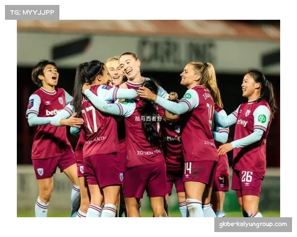 切尔西女足三球完胜曼联夺足总杯 英女足三冠王成就达阵 切尔西女足三球完胜曼联夺足总杯 英女足三冠王成就达阵