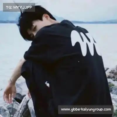 漕然秀